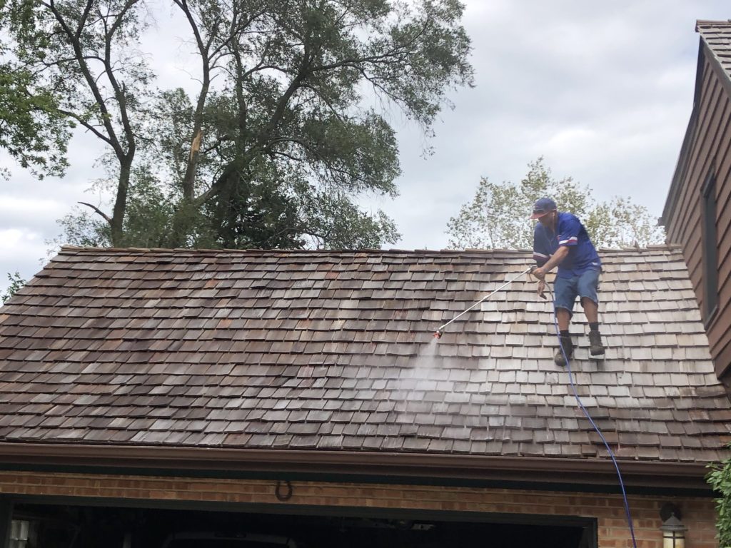 cedar roof maintenance, all nautral oil treatment, glenview, il, chicago suburbs, cedar roof guys